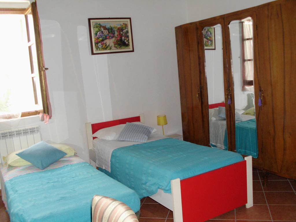 Agriturismo Ca Rossano Villa Licciana Nardi Exterior photo