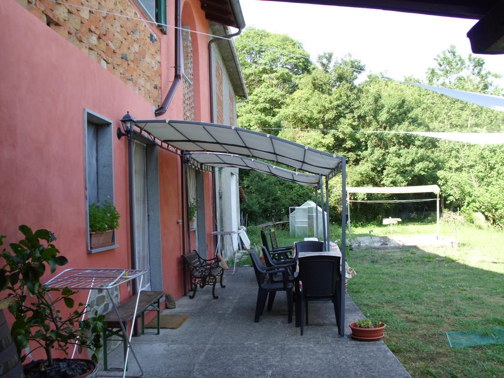 Agriturismo Ca Rossano Villa Licciana Nardi Exterior photo